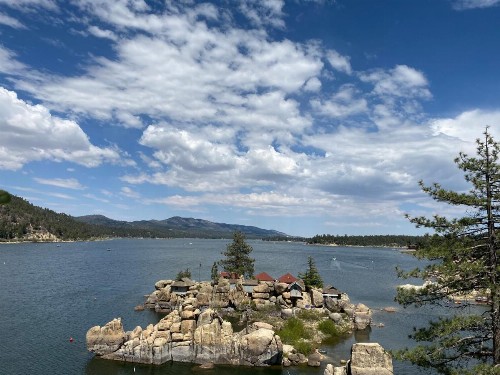 ITH Big Bear Lake Hostel & Retreat Center - image 36
