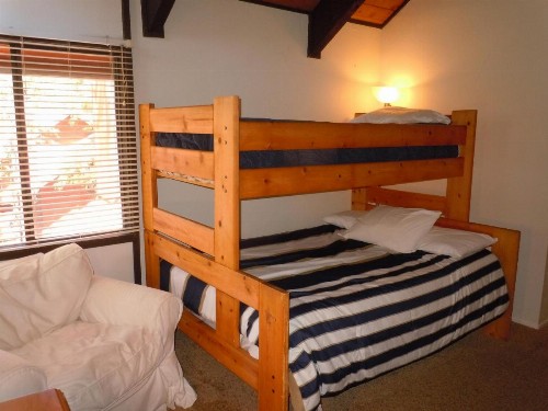 Two-Bedroom Deluxe Unit #27 by Escape For All Seasons Bus Lic #23546 - image 9