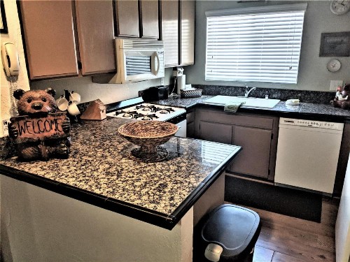 Two-Bedroom Premier Townhouse Unit #86 by Snow Summit Townhouses Bus Lic #23581 - image 10