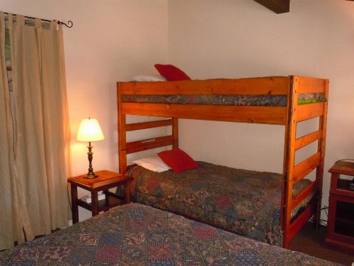 Two-Bedroom Premier Townhouse Unit #86 by Snow Summit Townhouses Bus Lic #23581 - image 2