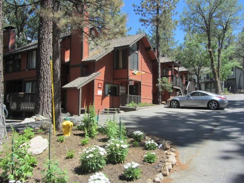 Three-Bedroom Premier Unit #23 by Escape for All Seasons Bus Lic #23546 - image 11