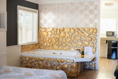 Lindberg Suites - image 34