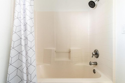 Lindberg Suites - image 39