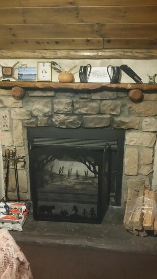 Castle Wood Theme Cottages- COUPLES ONLY - image 46