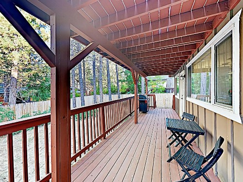 279 Eureka Drive Home - image 10