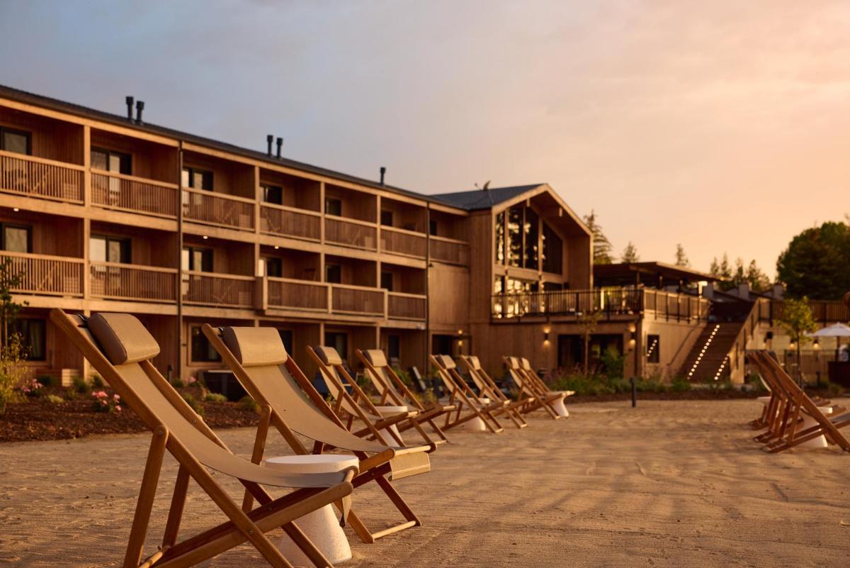 Marina Resort - main image