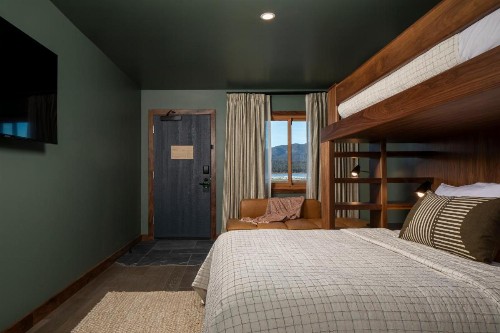 Marina Resort - image 13