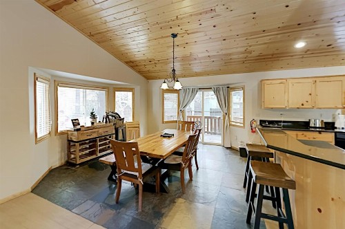 42551 Peregrine Ave Home - image 8