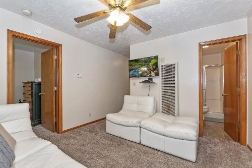 Parkside Cottage - image 12