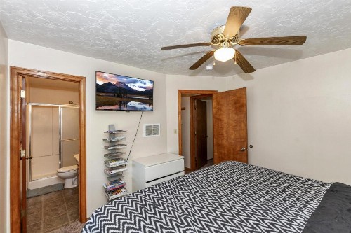 Parkside Cottage - image 6