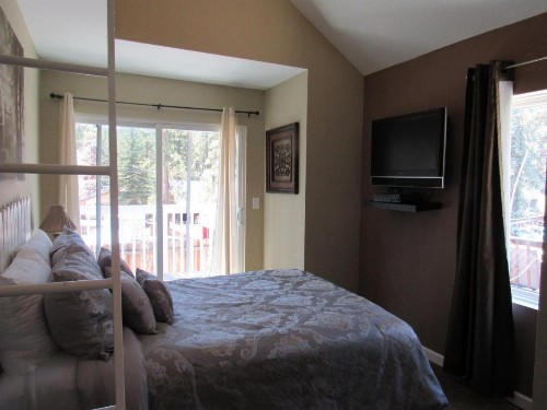Big B's Den - image 18