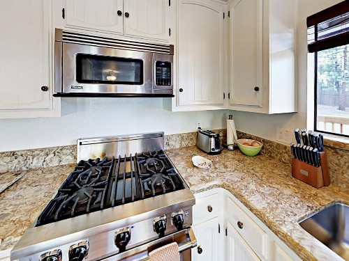 618 Talmadge Home - image 10
