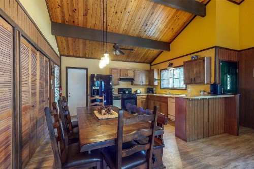 Ponderosa Getaway - image 12