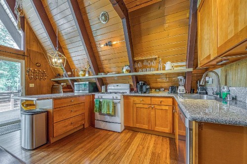 Happier Cabin - image 12