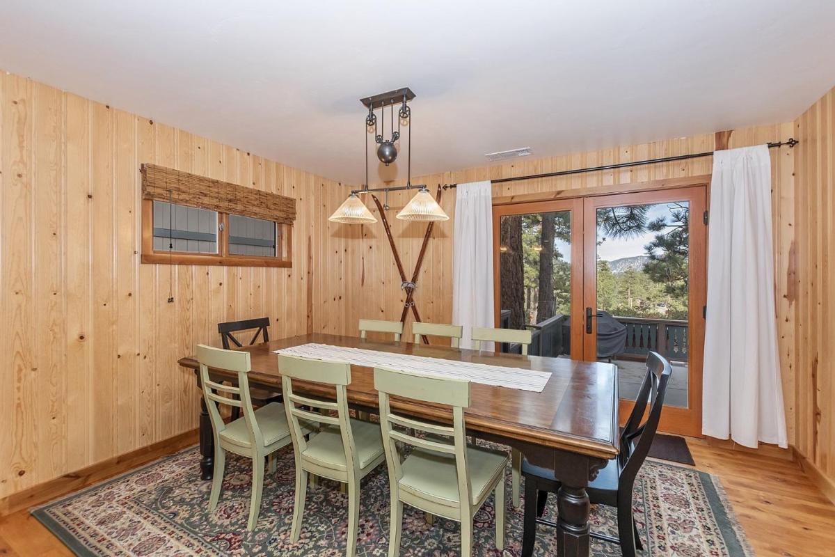 Boulder Bay Cabin - image 7