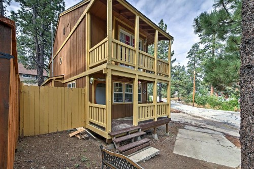 Cozy Big Bear Retreat Less Than 1 Mile to Marina and Village! - image 12
