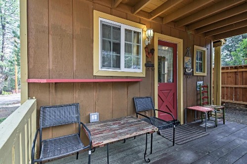Cozy Big Bear Retreat Less Than 1 Mile to Marina and Village! - image 2
