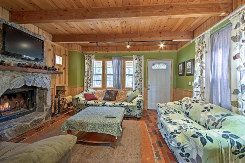 Cozy Big Bear Retreat Less Than 1 Mile to Marina and Village! - image 8