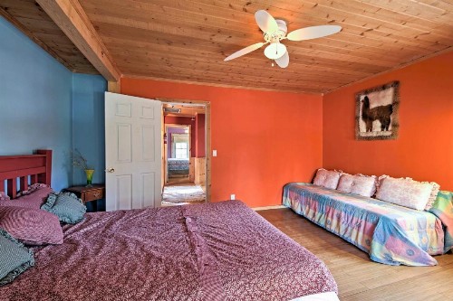 Cozy Big Bear Retreat Less Than 1 Mile to Marina and Village! - image 9