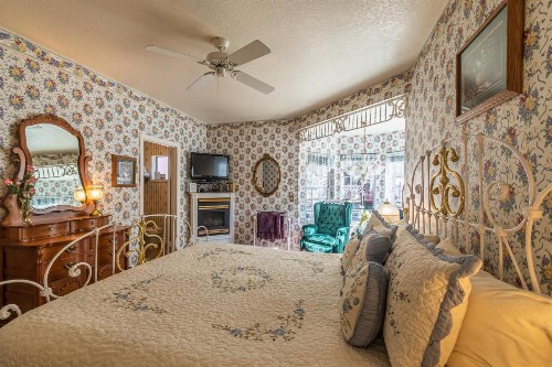 Apples Bed and Breakfast Inn - image 12