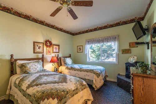 Apples Bed and Breakfast Inn - image 40