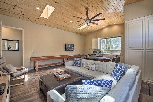 Spacious Big Bear Oasis with Game Room and Lake Access - image 4