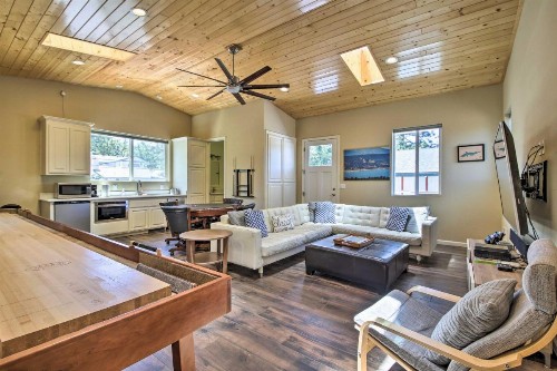 Spacious Big Bear Oasis with Game Room and Lake Access - image 1