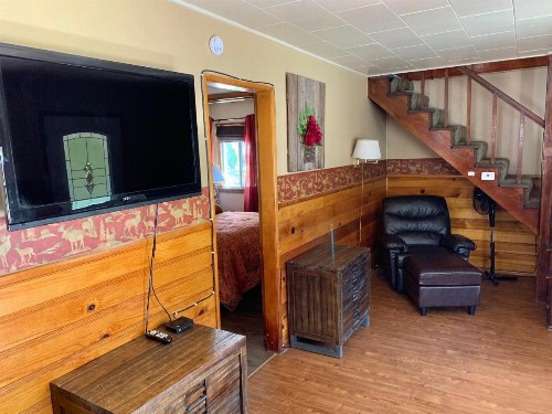 Grey Squirrel Resort - image 14
