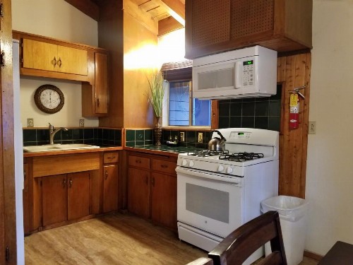 Grey Squirrel Resort - image 16
