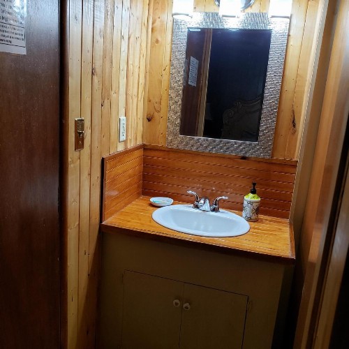 Grey Squirrel Resort - image 23