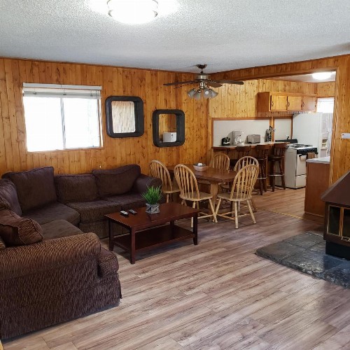 Grey Squirrel Resort - image 41