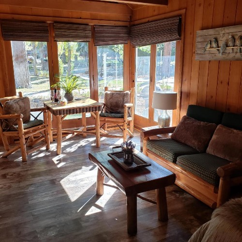 Grey Squirrel Resort - image 48
