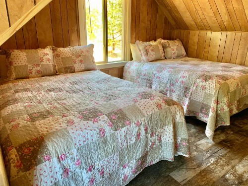 Grey Squirrel Resort - image 7