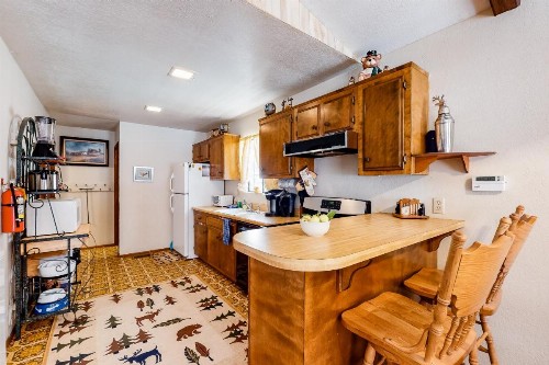 Bear Trails Inn - image 5