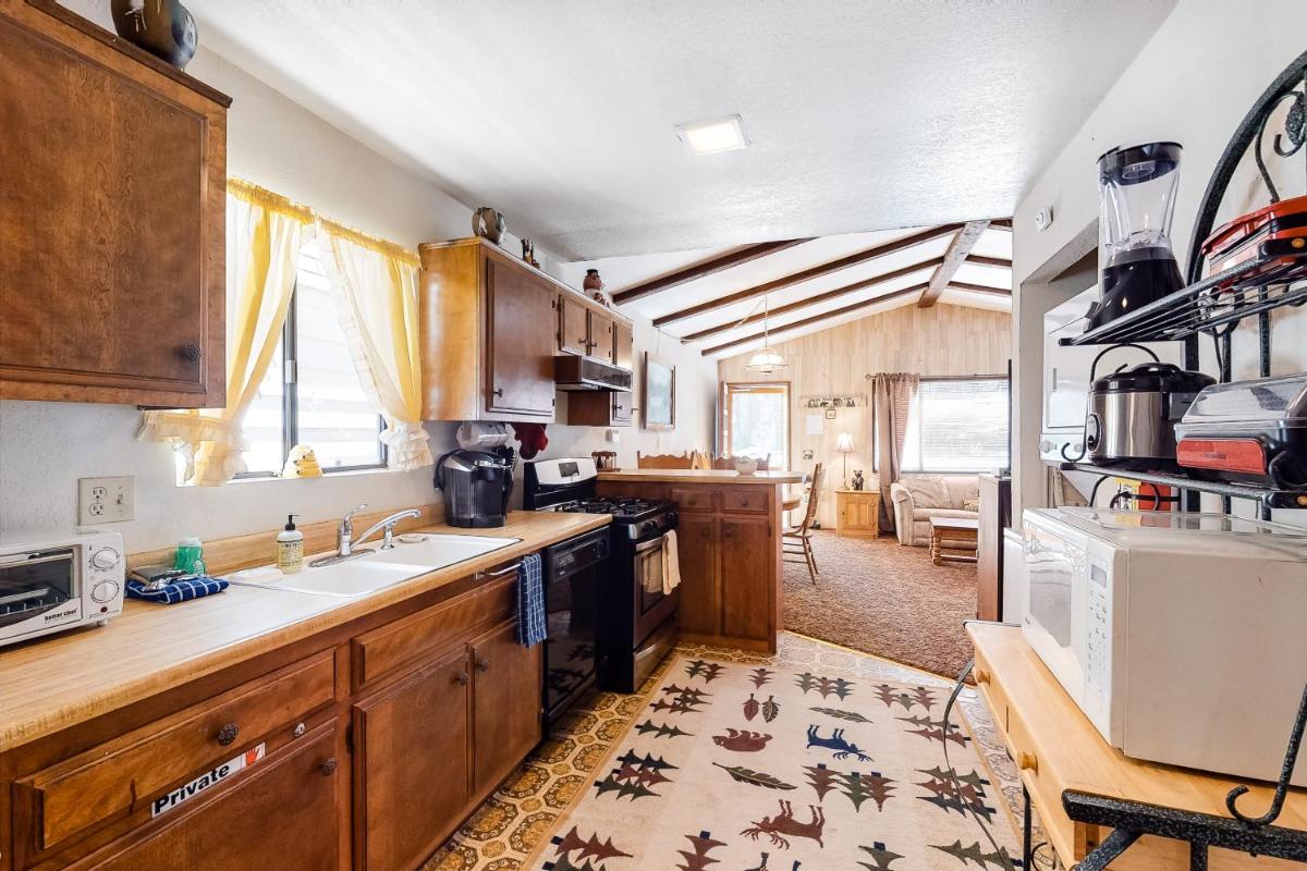 Bear Trails Inn - image 6