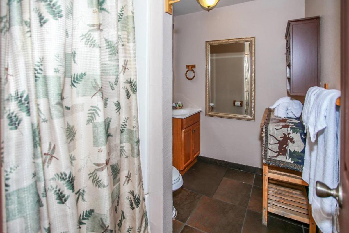 cottage 3 Kit Fox Cozy Retreat - image 5
