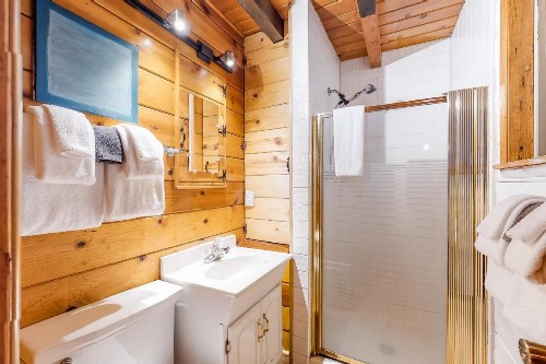 Bristlecone Cottage - image 10