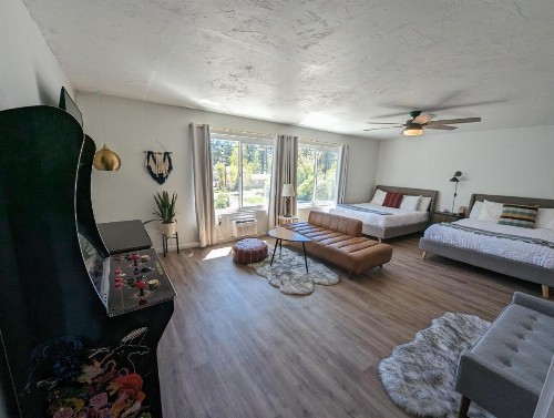 Sierra Blue Suites - image 3