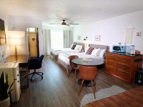 Sierra Blue Suites - image 34
