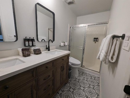 Sierra Blue Suites - image 37