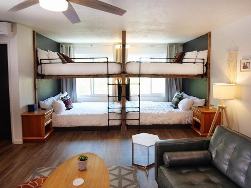 Sierra Blue Suites - image 9