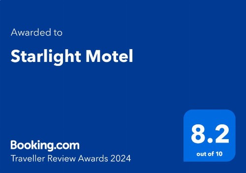 Starlight Motel - image 35