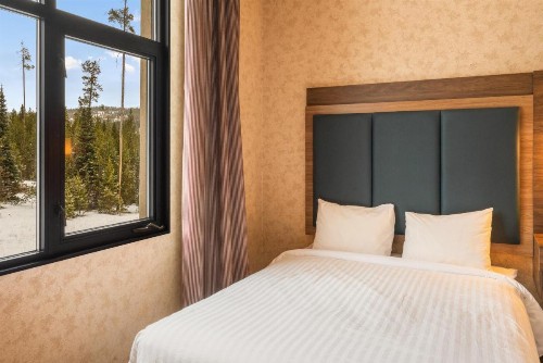 The Lodge at Big Sky - image 17