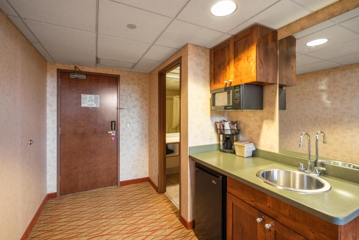 The Lodge at Big Sky - image 2
