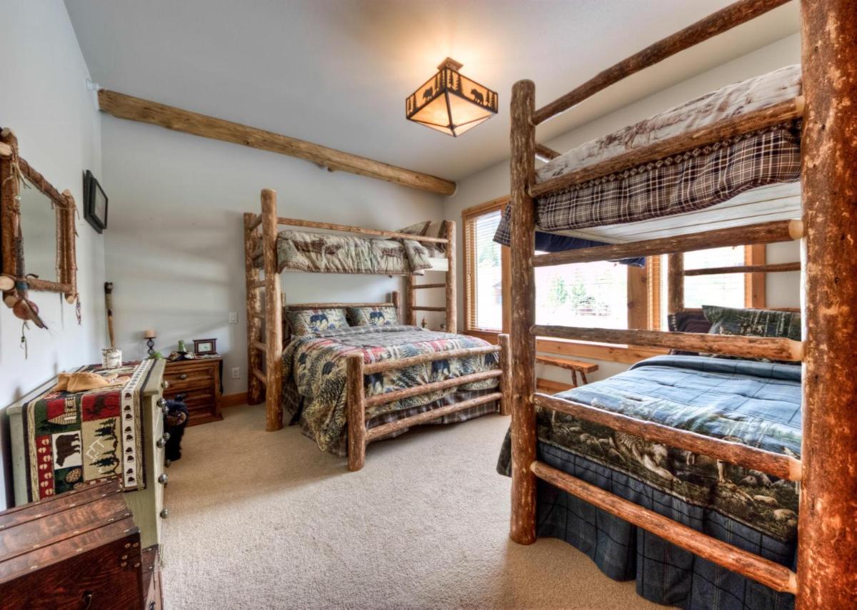 Lone Moose Meadows-Unit 204 - image 6
