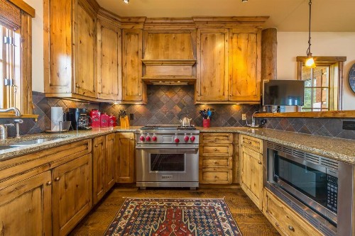 Spanish Peaks Settlement Cabin - image 29