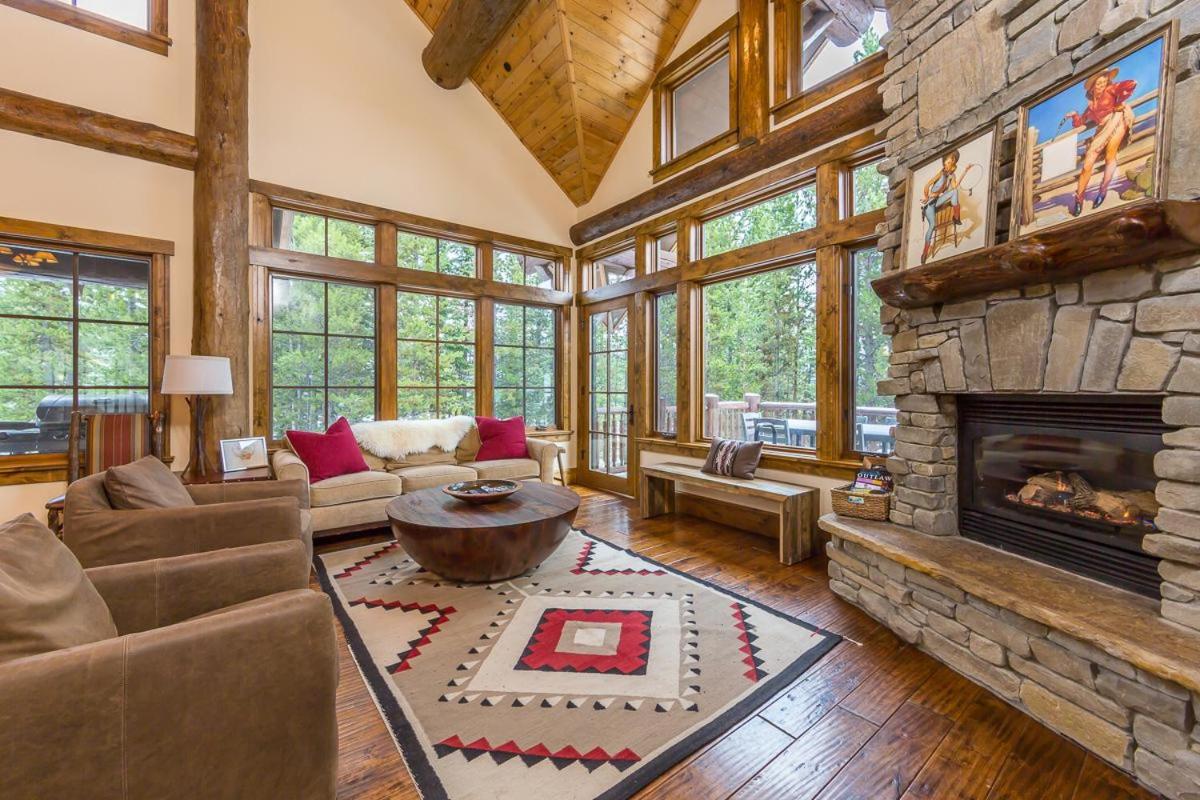 Homestead Cabin 2 - main image