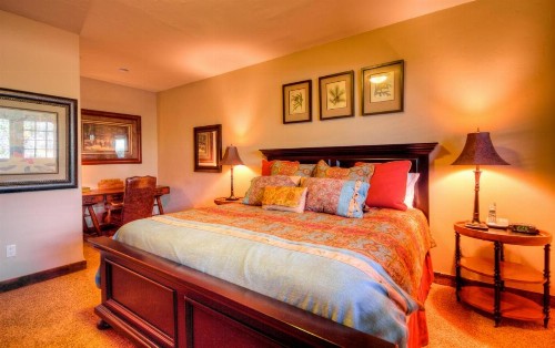 Antler Ridge Lodge - image 29