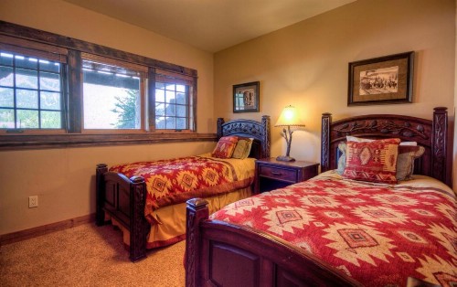 Antler Ridge Lodge - image 33