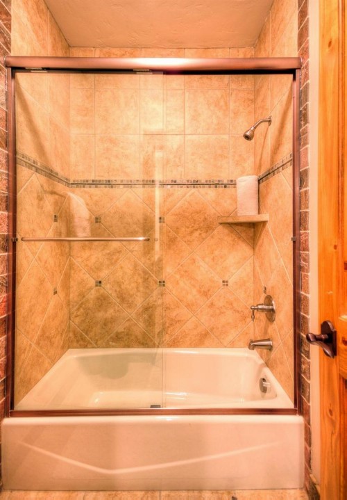 Antler Ridge Lodge - image 37